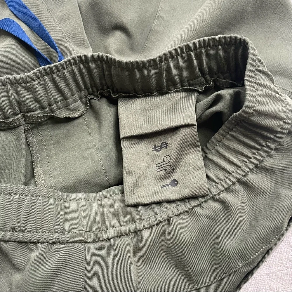 Figs Scrubs Forests Green Jogger‎ Pants Size Small Healthcare ~ Medical Staff